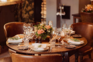 micro wedding table setting Autumn