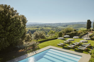 Tuscany wedding venue pool